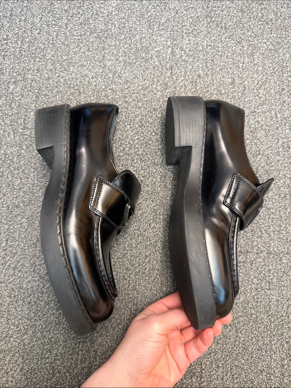 Prada Logo Leather Loafers in Nero - Picture 4 of 14